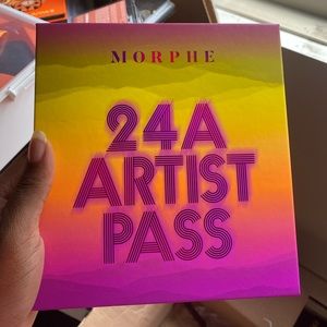 Morphe 24A Artist Pass - Saweetie collab (DISCONTINUED)